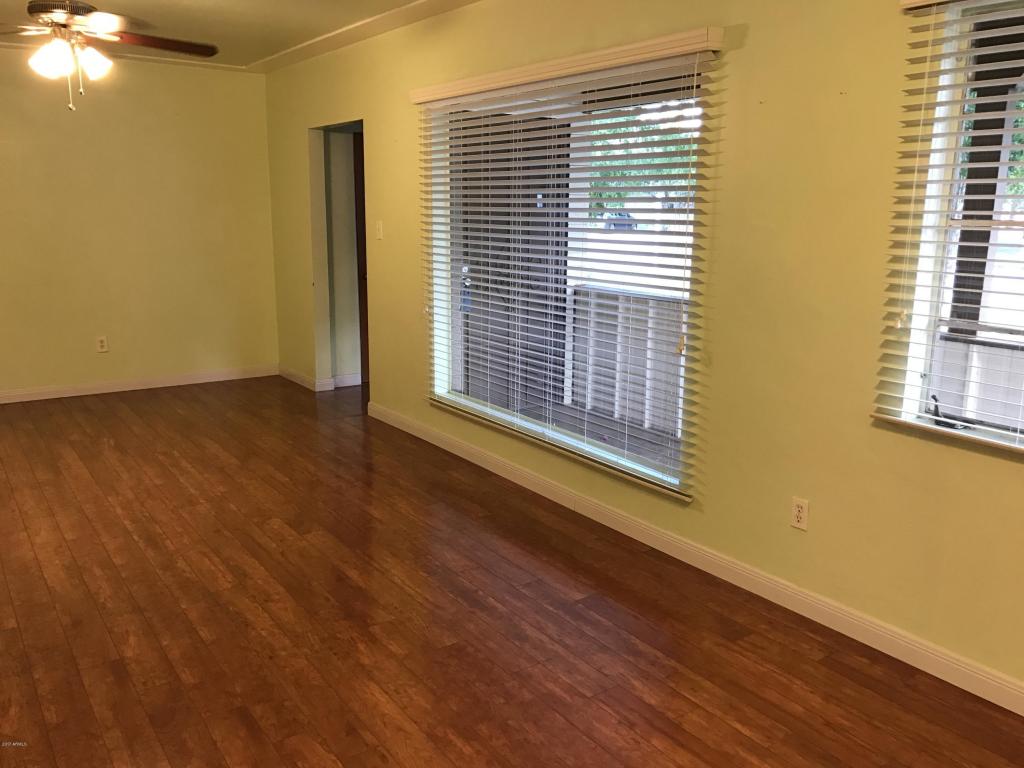 946 E Oregon Ave, Phoenix, AZ 85014 photo 3