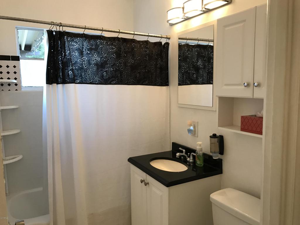 946 E Oregon Ave, Phoenix, AZ 85014 photo 7