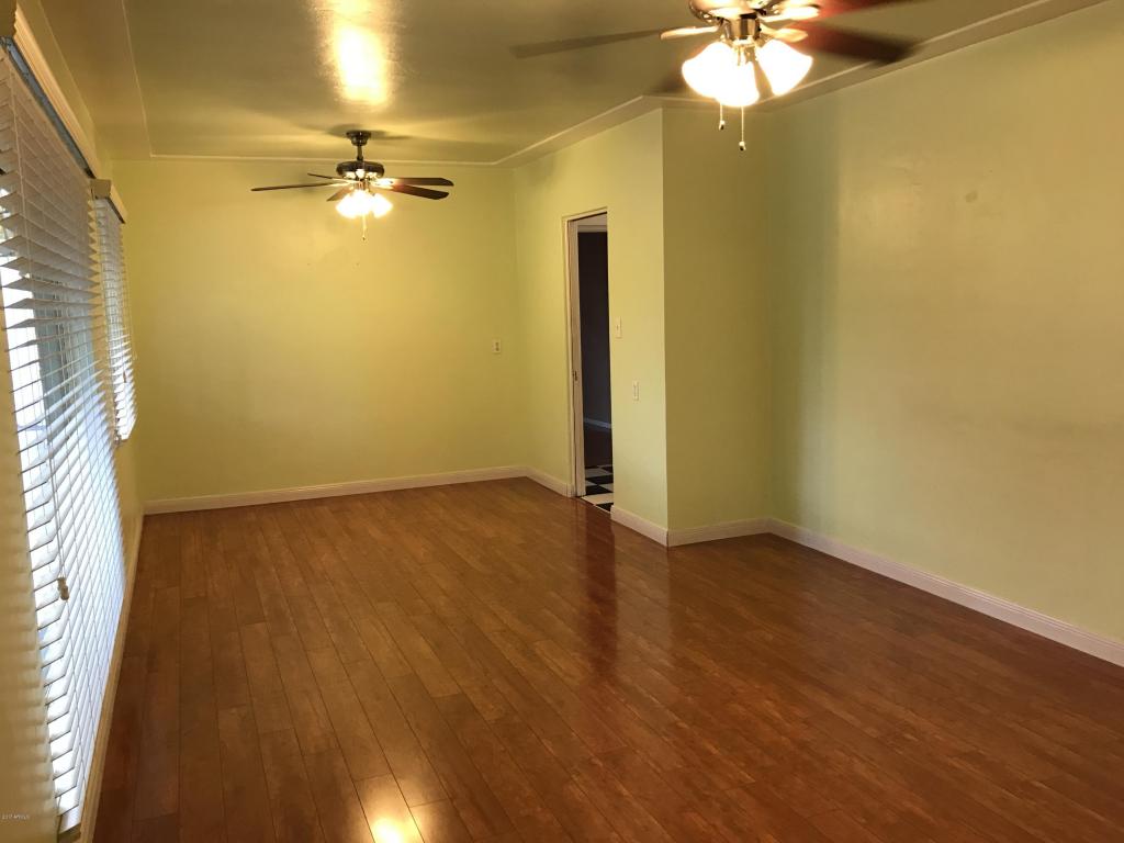 946 E Oregon Ave, Phoenix, AZ 85014 photo 4