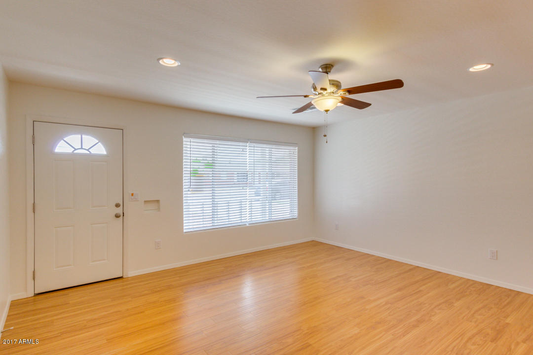 6726 N 33rd Dr, Phoenix, AZ 85017 photo 5