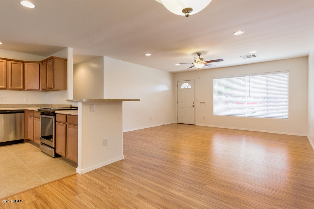 6726 N 33rd Dr, Phoenix, AZ 85017 photo 9