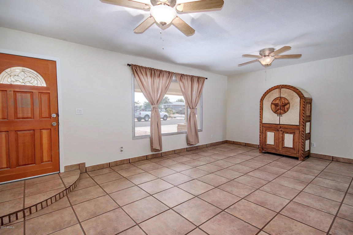 3338 W Dailey St, Phoenix, AZ 85053 photo 4