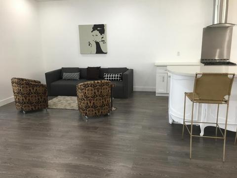 5810 N 11th Pl, Phoenix, AZ 85014 photo 8