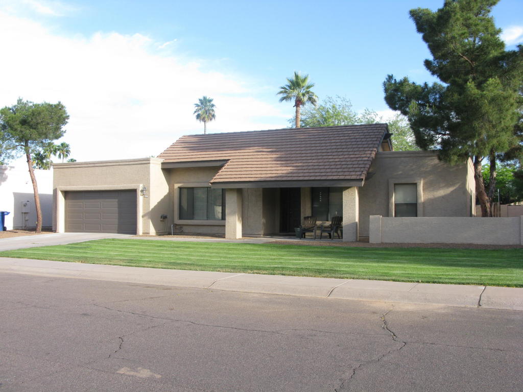 1837 E Manhatton Dr, Tempe, AZ 85282 photo 1