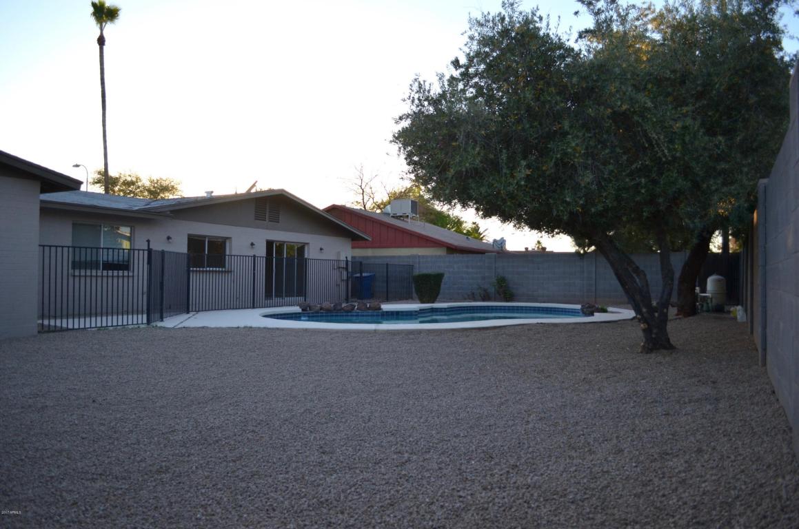 1902 E Watson Dr, Tempe, AZ 85283 photo 4