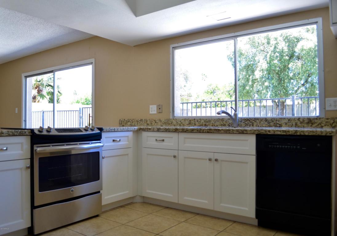 1902 E Watson Dr, Tempe, AZ 85283 photo 8