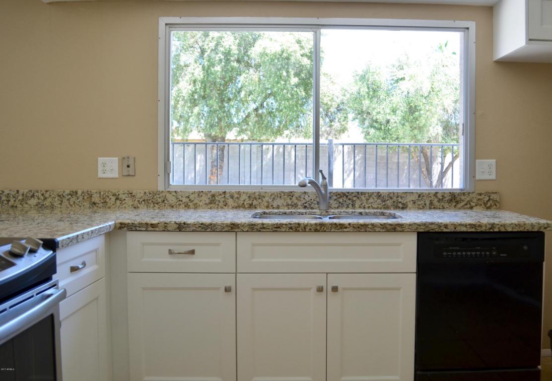 1902 E Watson Dr, Tempe, AZ 85283 photo 9