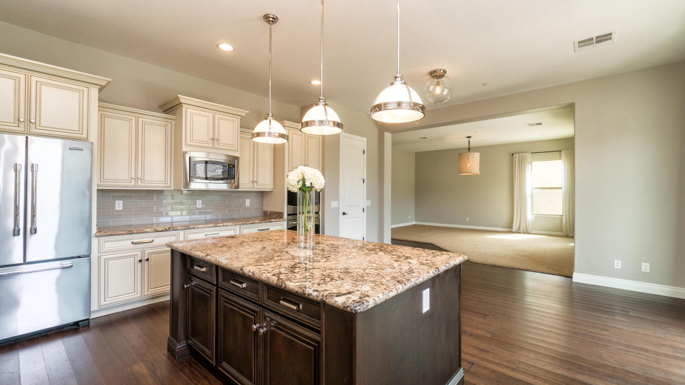 2853 E Maplewood St, Gilbert, AZ 85297 photo 12
