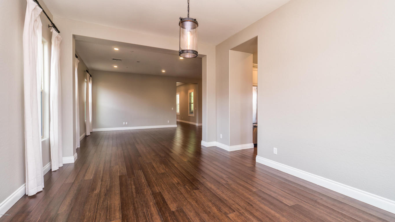 2853 E Maplewood St, Gilbert, AZ 85297 photo 9