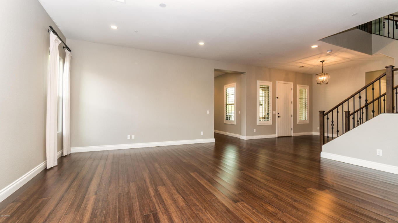 2853 E Maplewood St, Gilbert, AZ 85297 photo 8