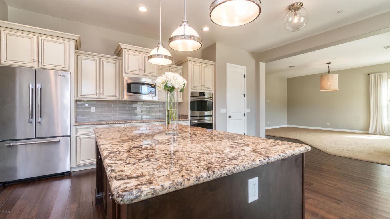 2853 E Maplewood St, Gilbert, AZ 85297 photo 13