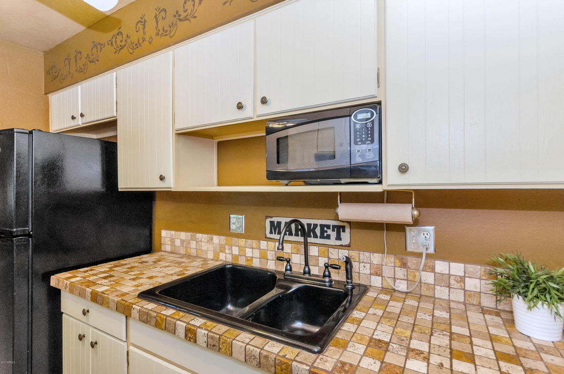 2408 E Sylvia St, Phoenix, AZ 85032 photo 13