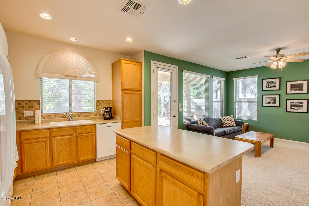 3747 E Sundance Ave, Gilbert, AZ 85297 photo 13