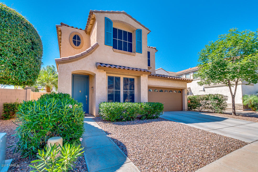 3747 E Sundance Ave, Gilbert, AZ 85297 photo 2
