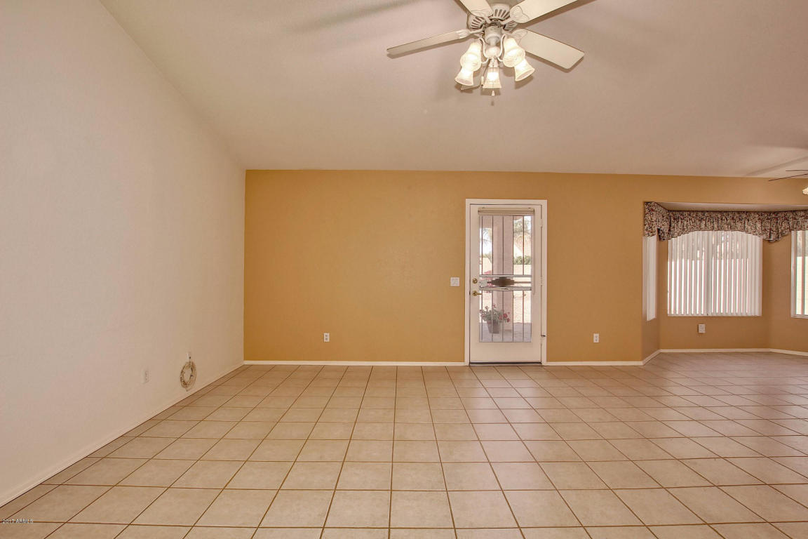 8928 Emerald Dr, Sun Lakes, AZ 85248 photo 9