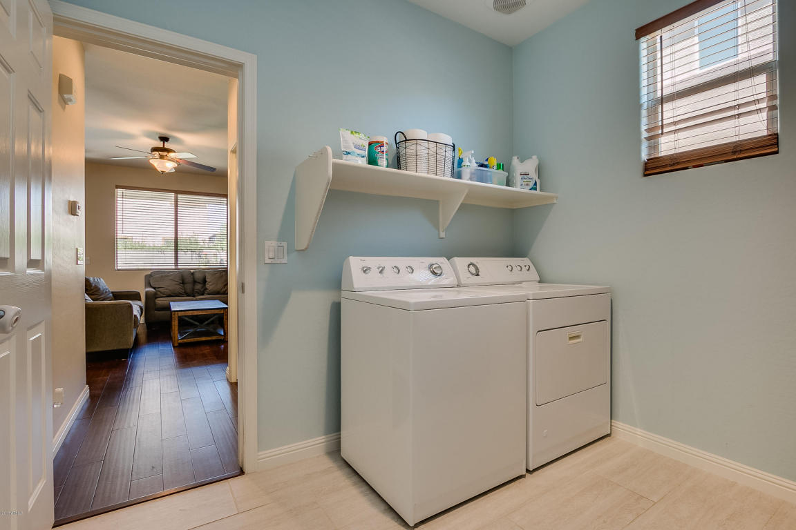 1328 E Frances Ln, Gilbert, AZ 85295 photo 13