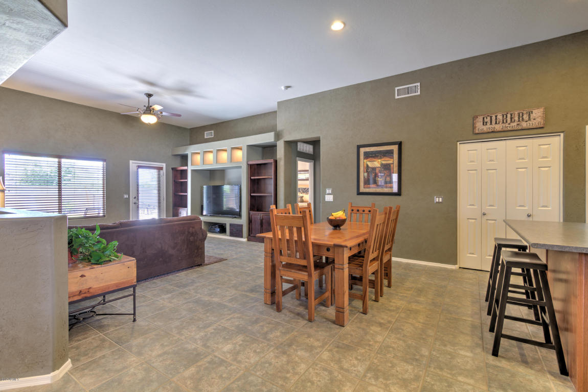 3303 E Thornton Ave, Gilbert, AZ 85297 photo 11
