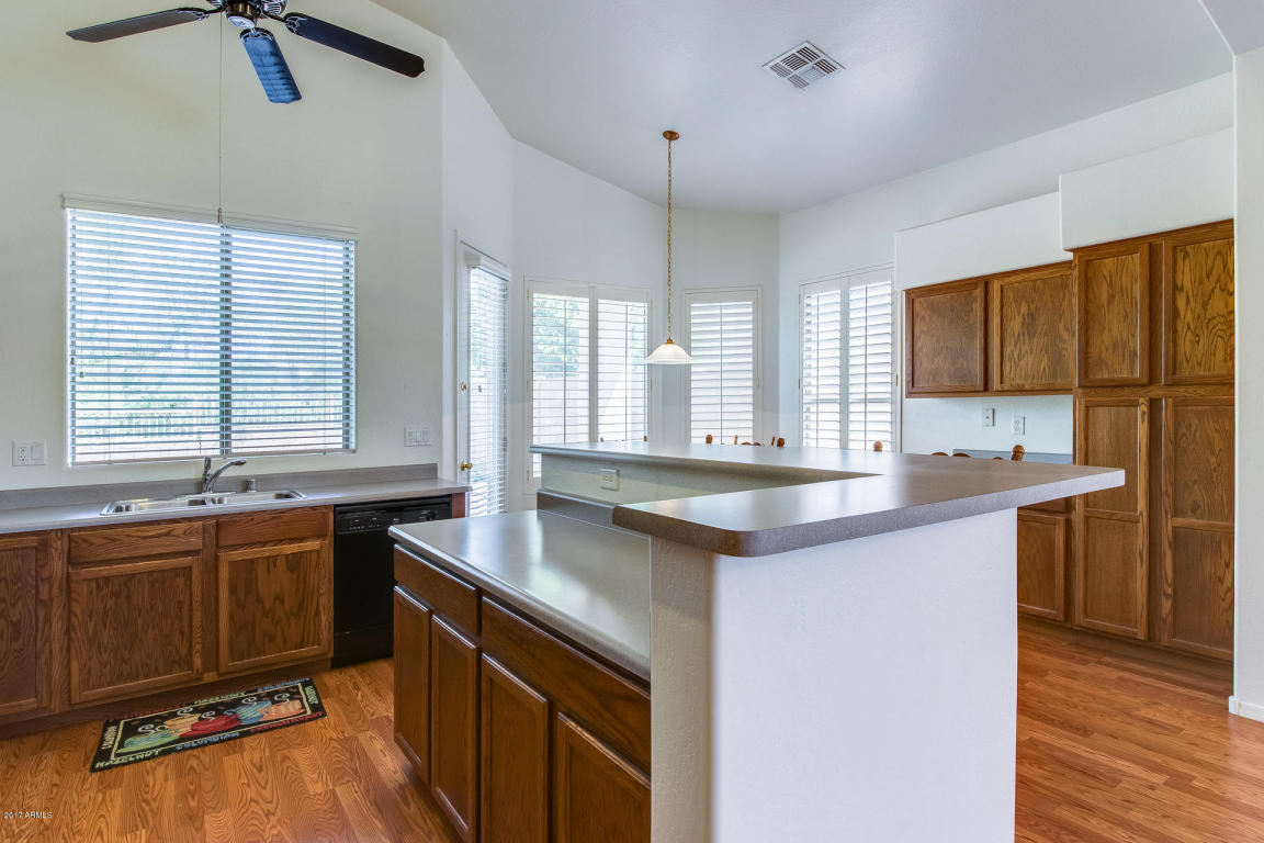 6626 W Tether Trl, Phoenix, AZ 85083 photo 8