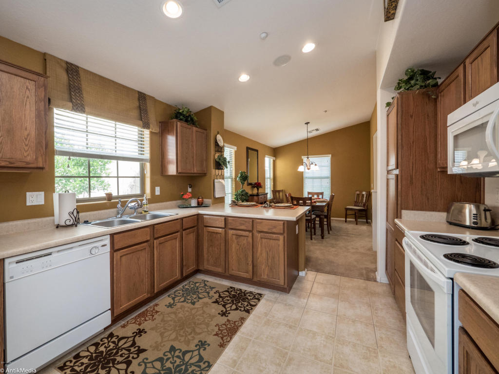 2770 E Megan St, Gilbert, AZ 85295 photo 13