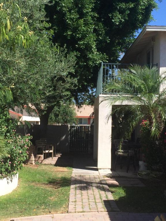 1145 E Concorda Dr, Tempe, AZ 85282 photo 9