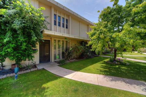 1909 E Medlock Dr, Phoenix, AZ 85016 photo 1