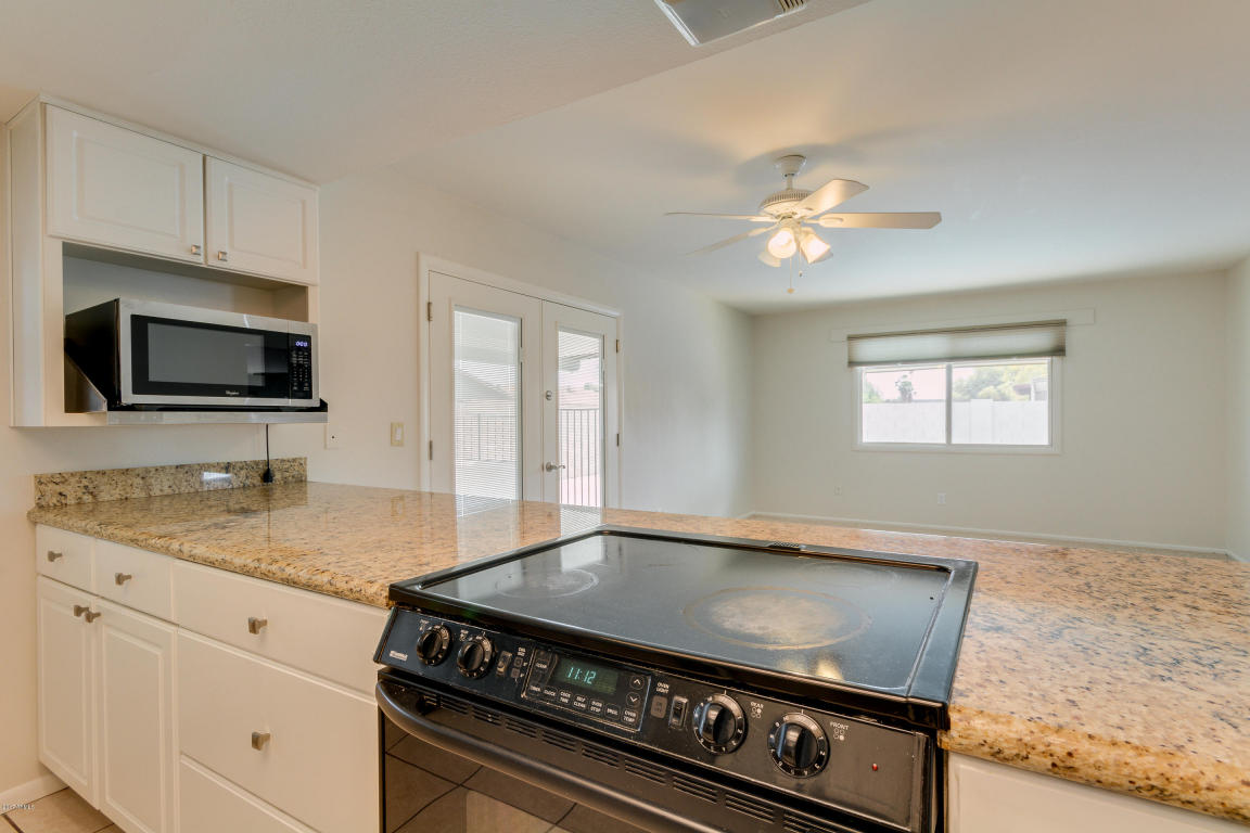 500 E Dunbar Dr, Tempe, AZ 85282 photo 17