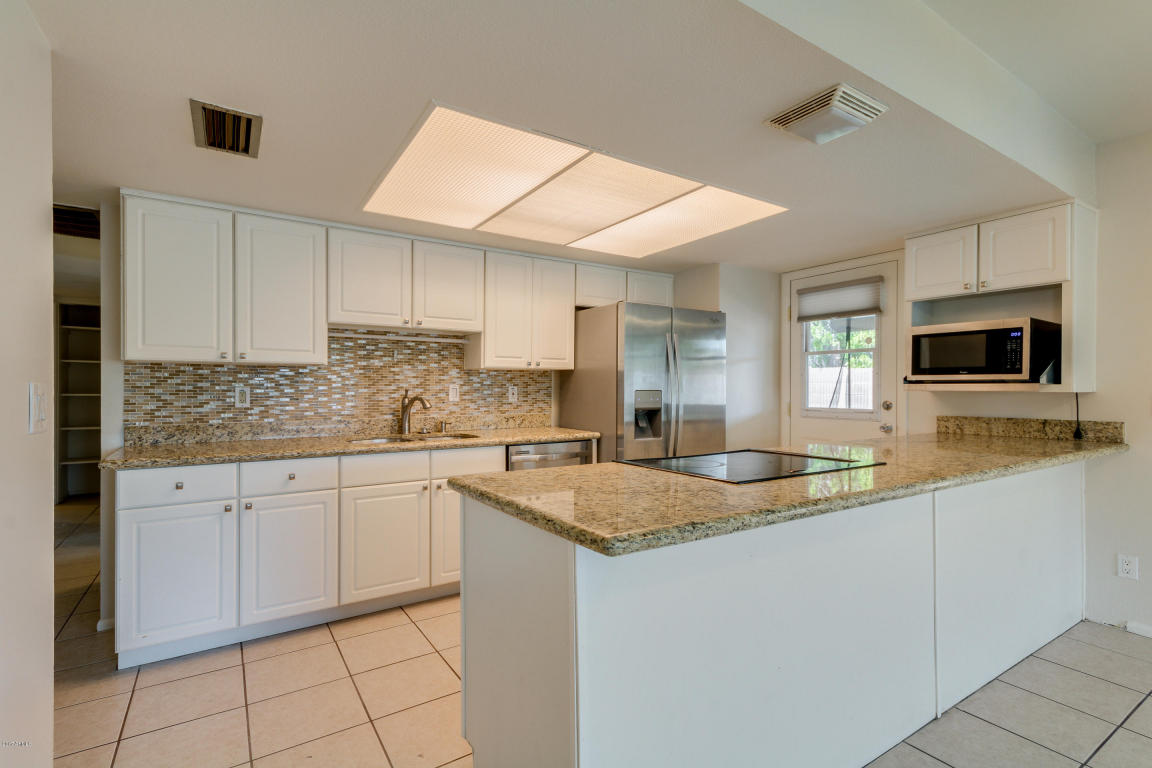 500 E Dunbar Dr, Tempe, AZ 85282 photo 11