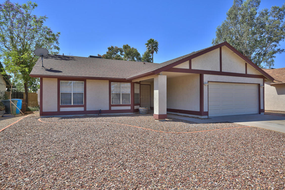237 W Oraibi Dr, Phoenix, AZ 85027 photo 1