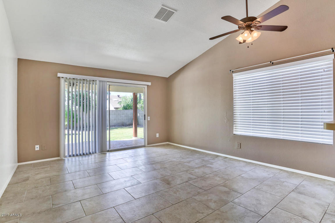 237 W Oraibi Dr, Phoenix, AZ 85027 photo 8