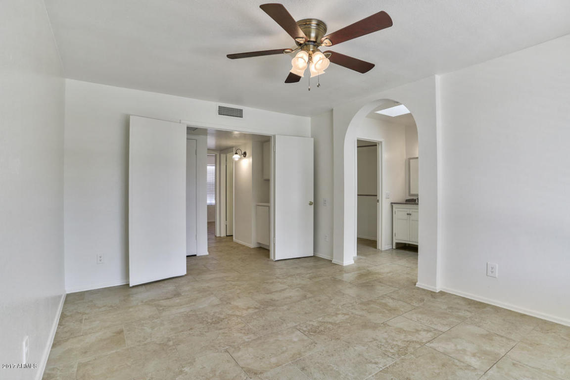 237 W Oraibi Dr, Phoenix, AZ 85027 photo 11
