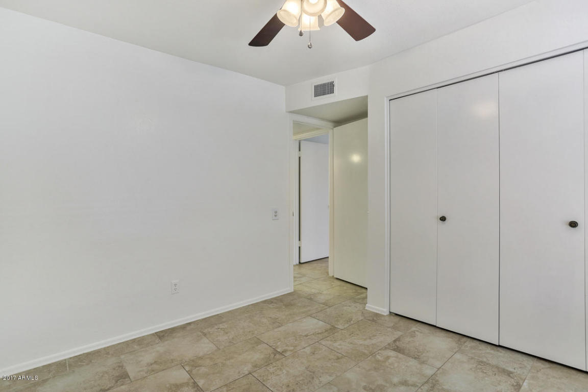 237 W Oraibi Dr, Phoenix, AZ 85027 photo 16