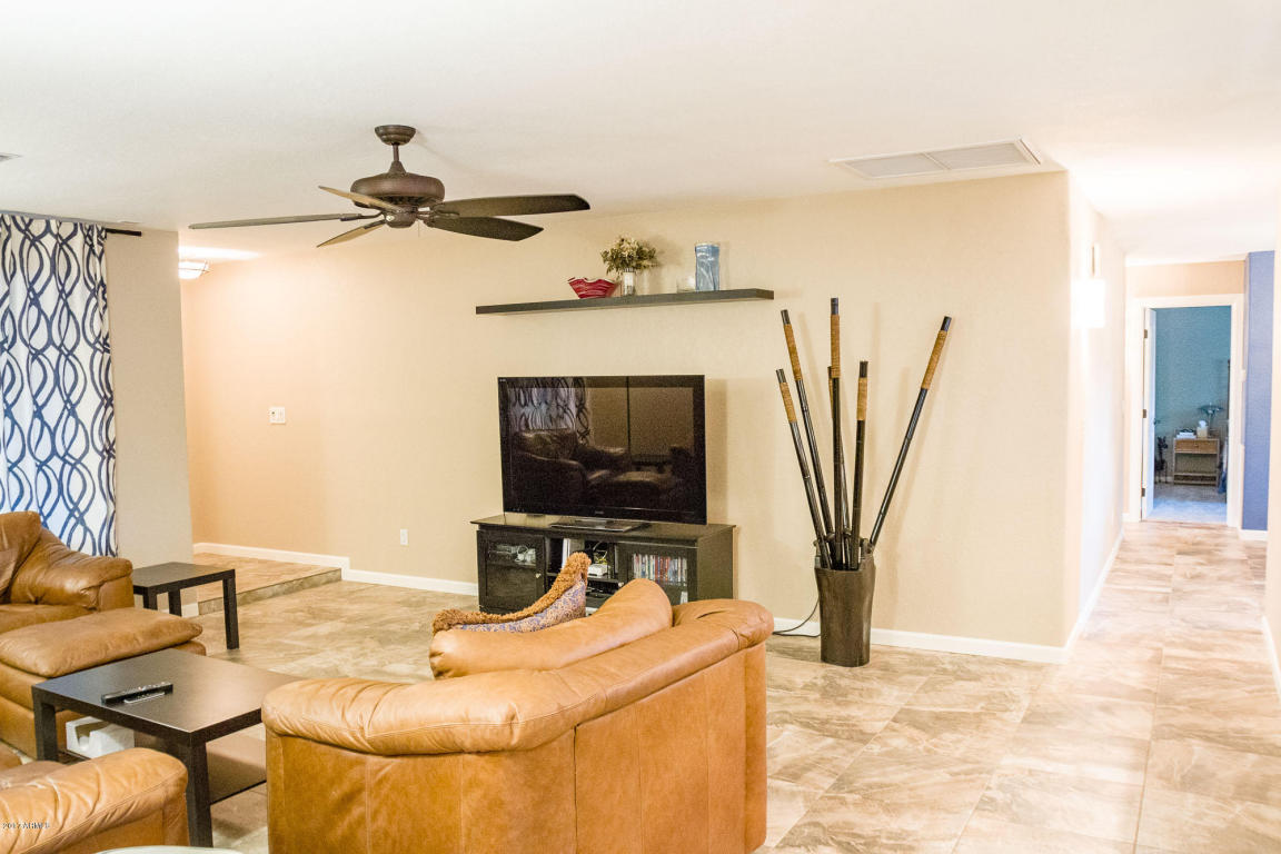 4652 E Willow Ave, Phoenix, AZ 85032 photo 2