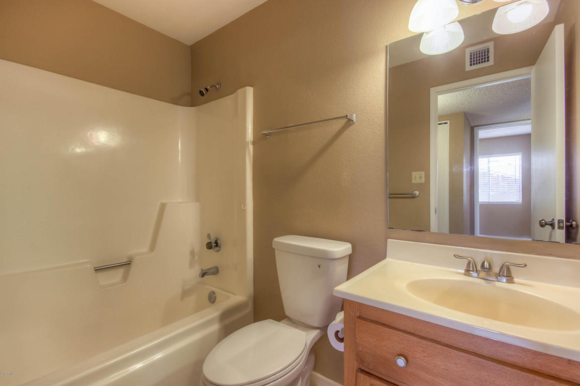 4116 E Yowy St, Phoenix, AZ 85044 photo 10