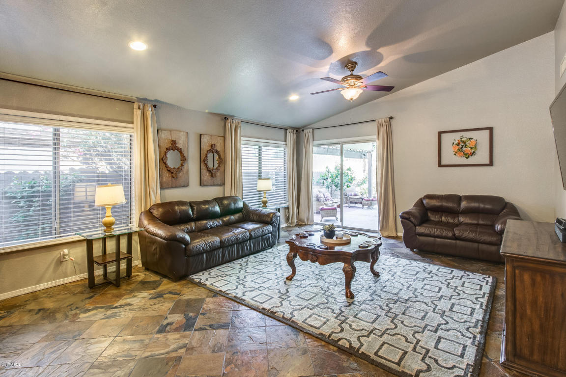 2228 E Kelton Ln, Phoenix, AZ 85022 photo 12