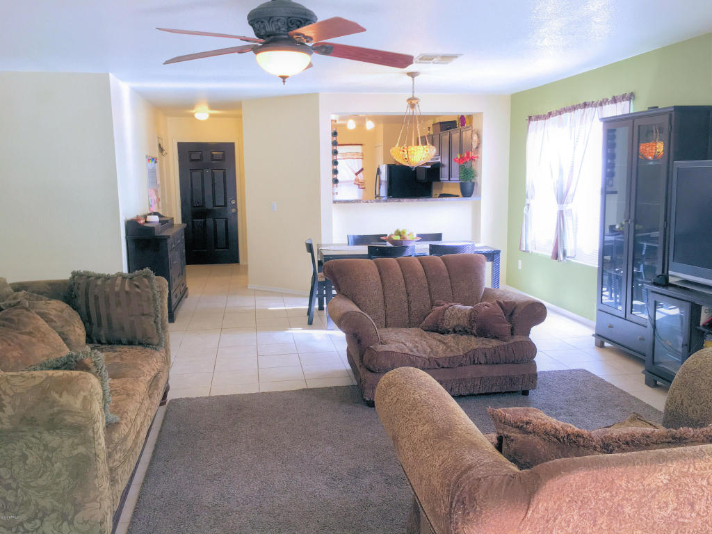 979 E Arabian Dr, Gilbert, AZ 85296 photo 9