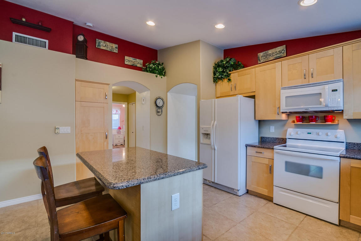 638 W Baylor Ln, Gilbert, AZ 85233 photo 10