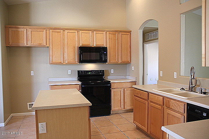 3717 S Buckaroo Ct, Gilbert, AZ 85297 photo 2