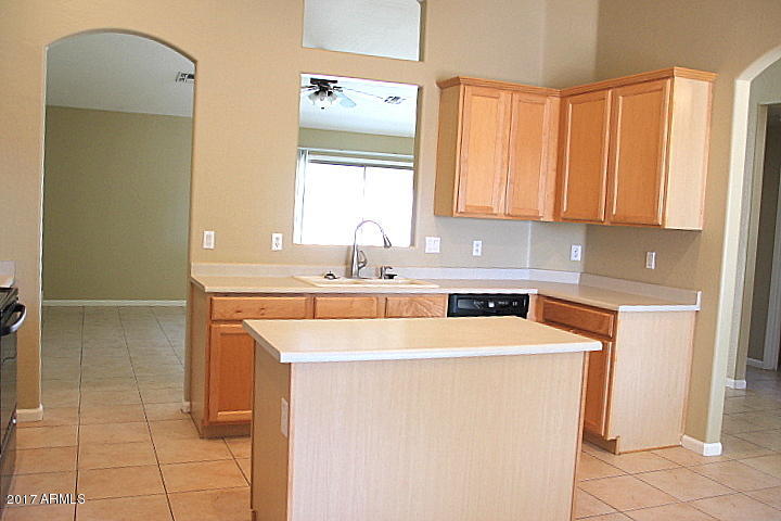 3717 S Buckaroo Ct, Gilbert, AZ 85297 photo 4