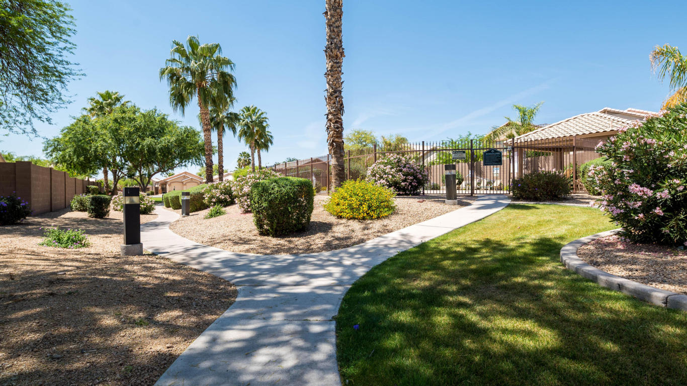 10103 E Capri Ave, Mesa, AZ 85208 photo 29