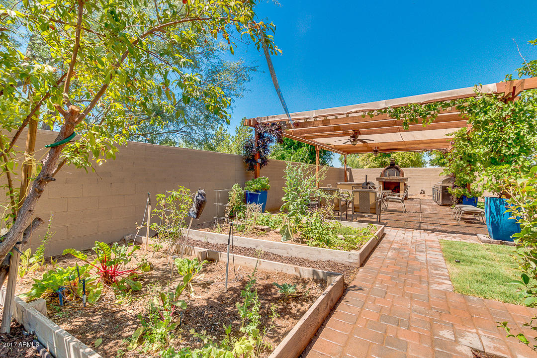 10813 E Rafael Cir, Mesa, AZ 85212 photo 35