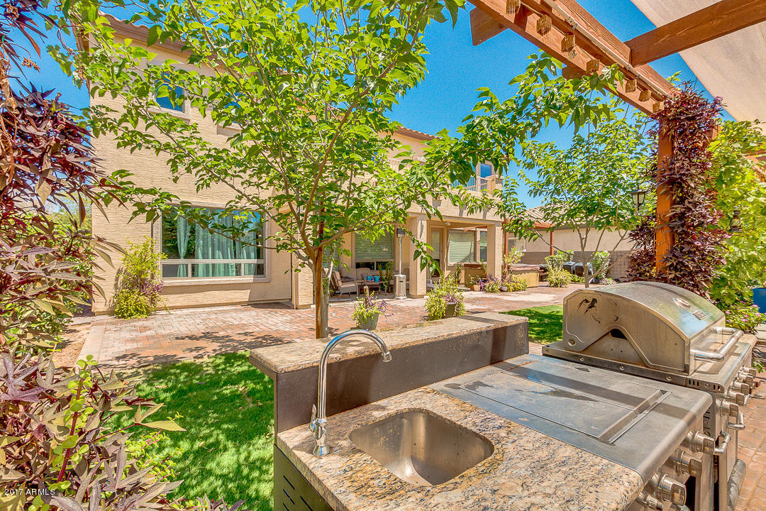 10813 E Rafael Cir, Mesa, AZ 85212 photo 33