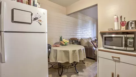 1402 W Cheryl Dr, Phoenix, AZ 85021 photo 11