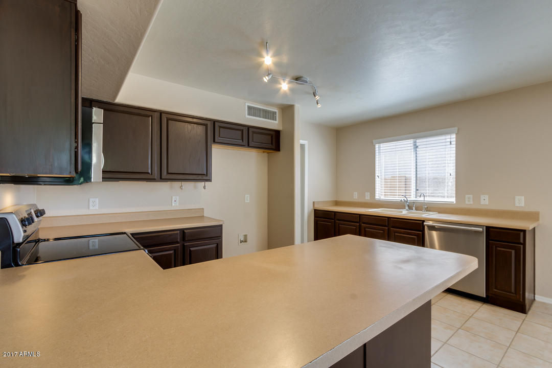 2611 E Shannon St, Gilbert, AZ 85295 photo 17