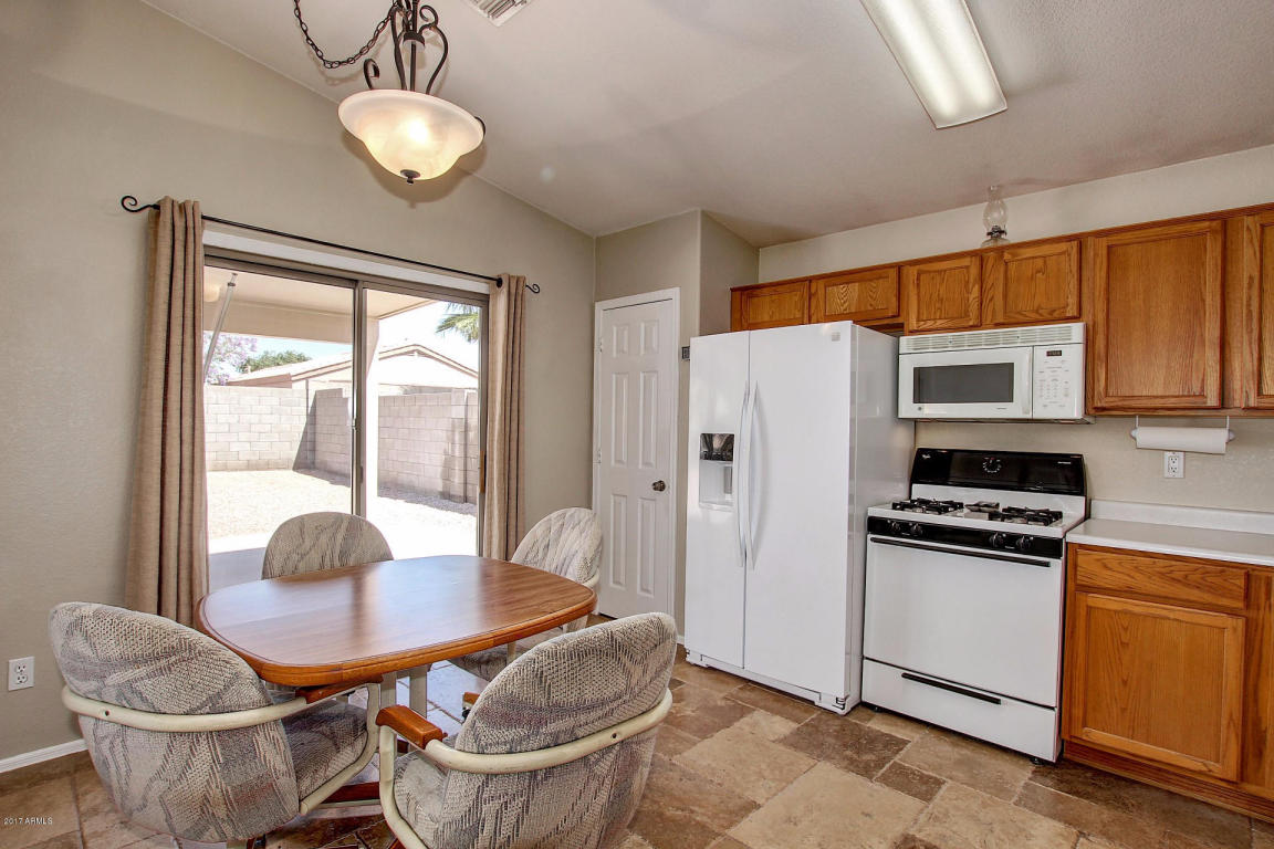 1704 E Robin Ln, Gilbert, AZ 85296 photo 9