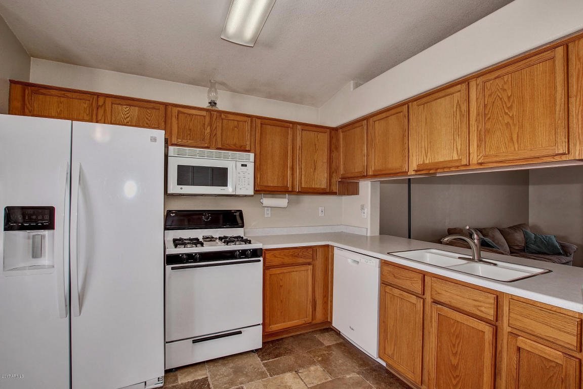 1704 E Robin Ln, Gilbert, AZ 85296 photo 10