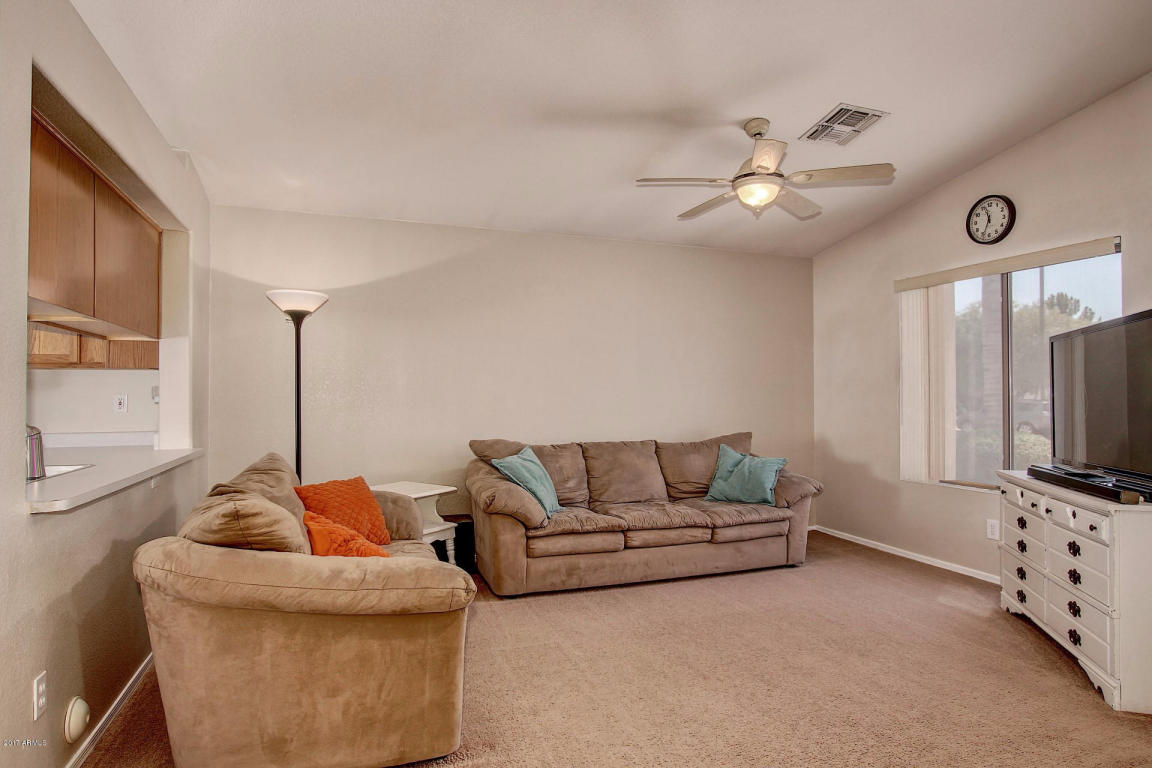 1704 E Robin Ln, Gilbert, AZ 85296 photo 7