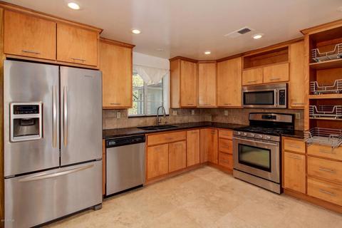 3819 N 43rd St, Phoenix, AZ 85018 photo 3
