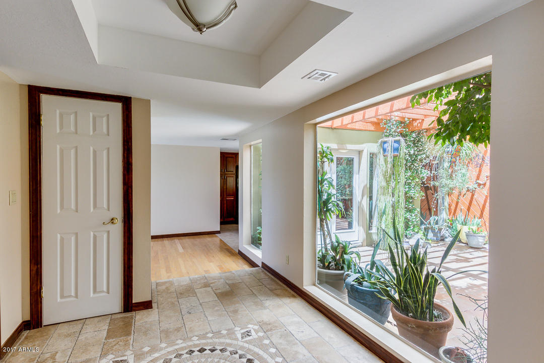 2840 E Hillery Dr, Phoenix, AZ 85032 photo 6