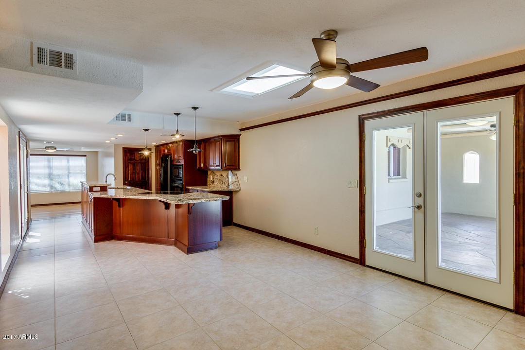 2840 E Hillery Dr, Phoenix, AZ 85032 photo 18