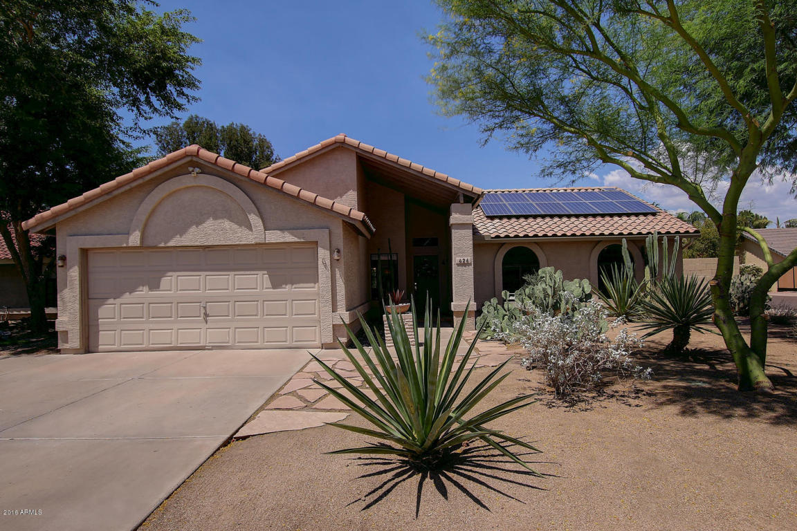 426 E Meadows Ln, Gilbert, AZ 85234 photo 2